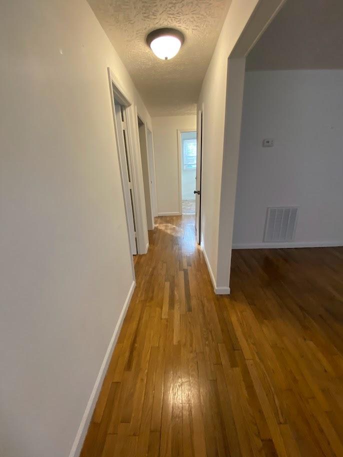 114 Lunceford Ln – photo 4