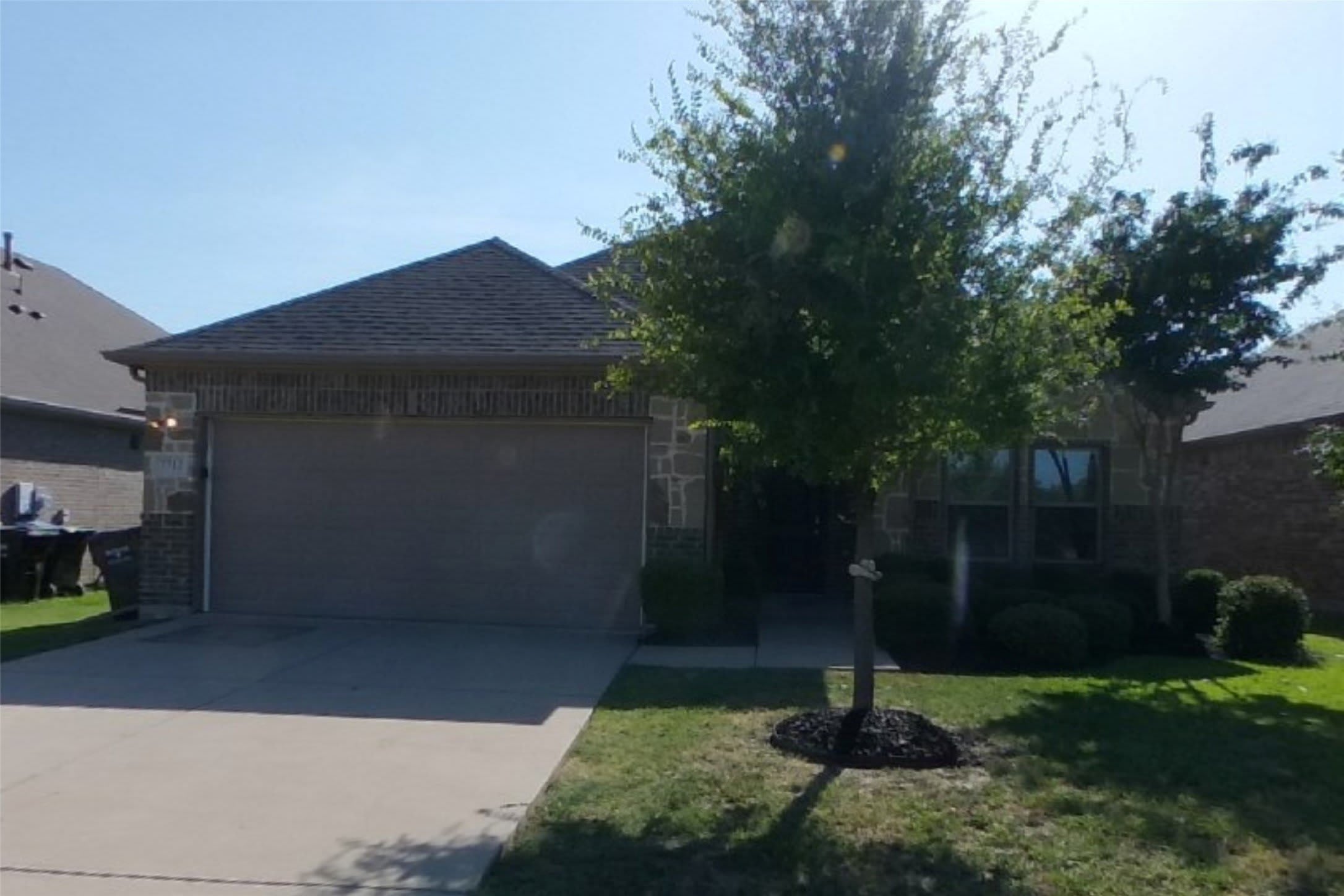 7712 Cottonwood Drive – photo 1