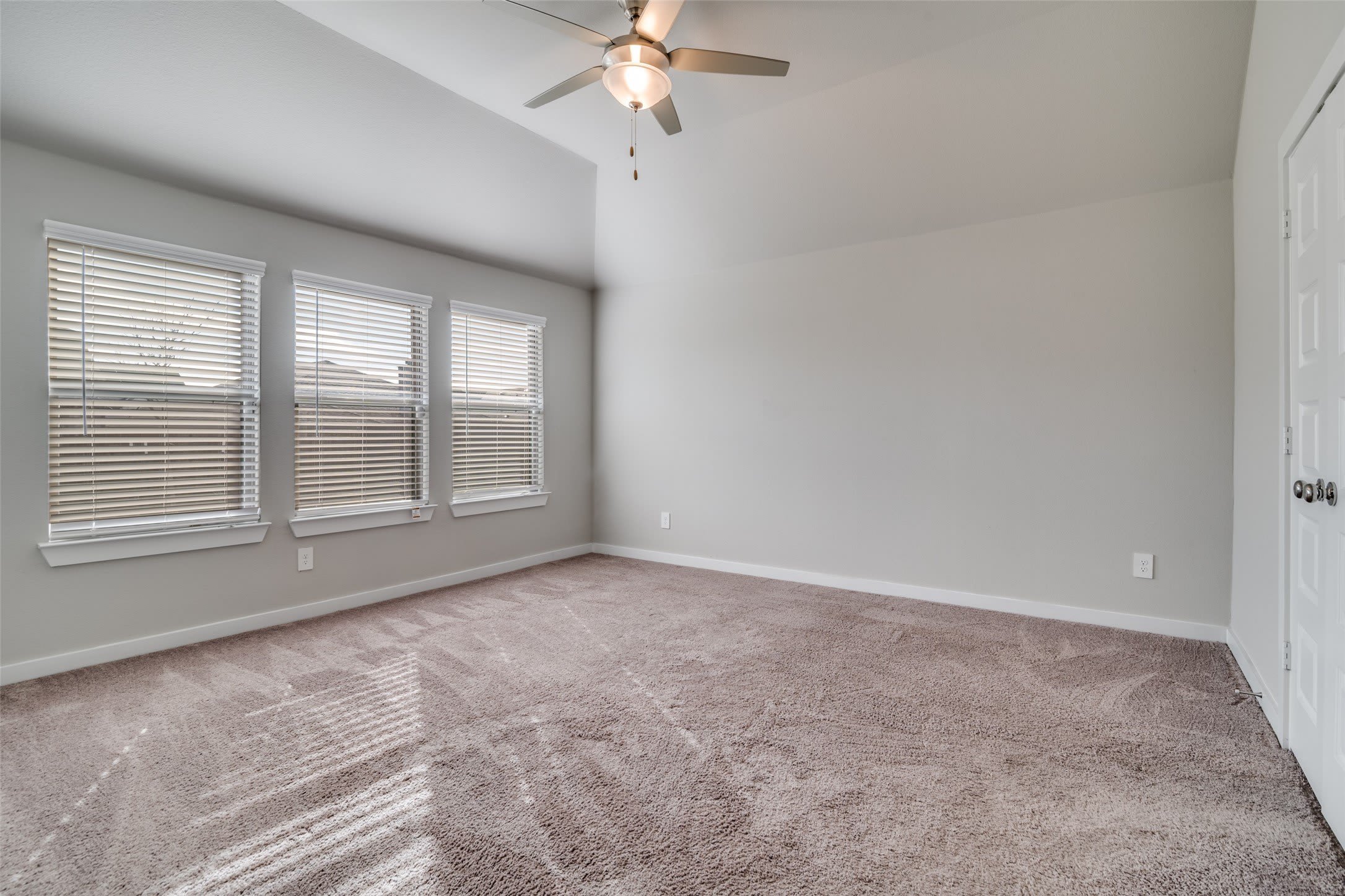 3277 Timineri Lane – photo 4
