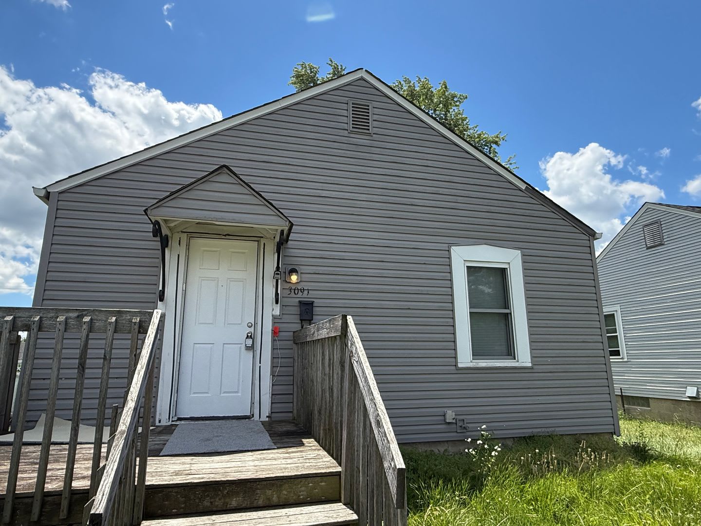 Refreshed 2 Bed, 1 Bath Home – photo 2