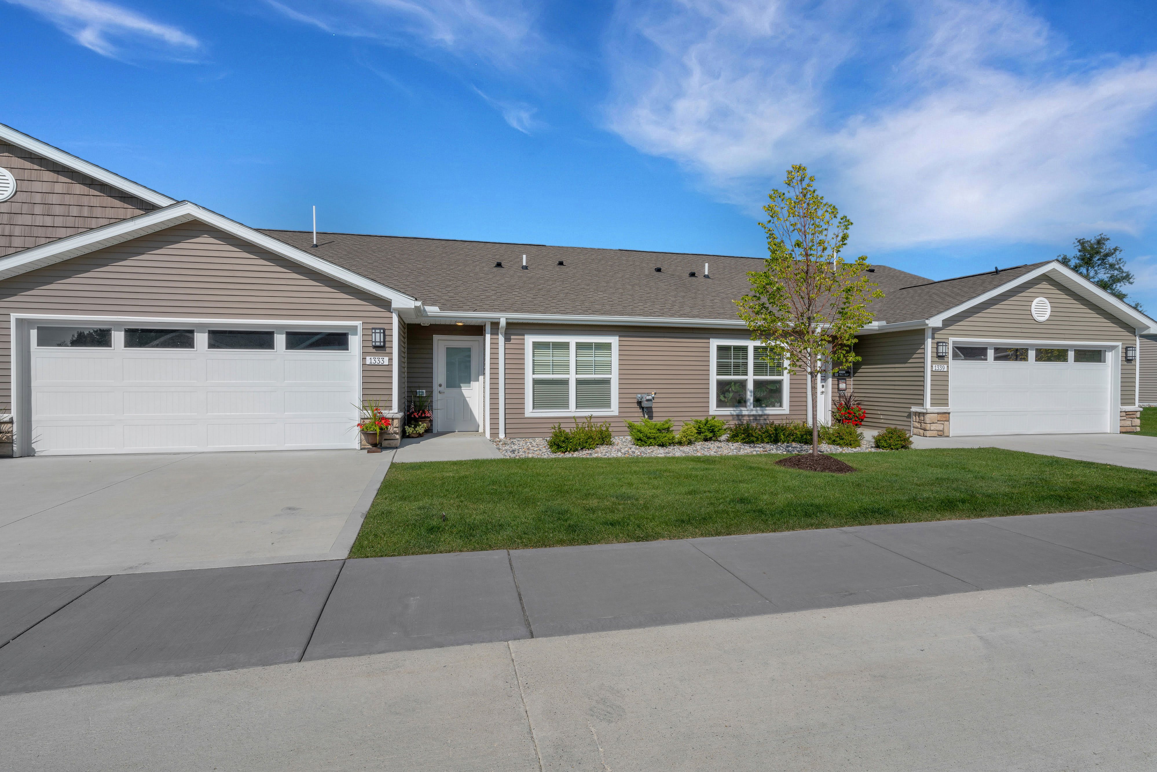 Redwood Rochester Hills – photo 3