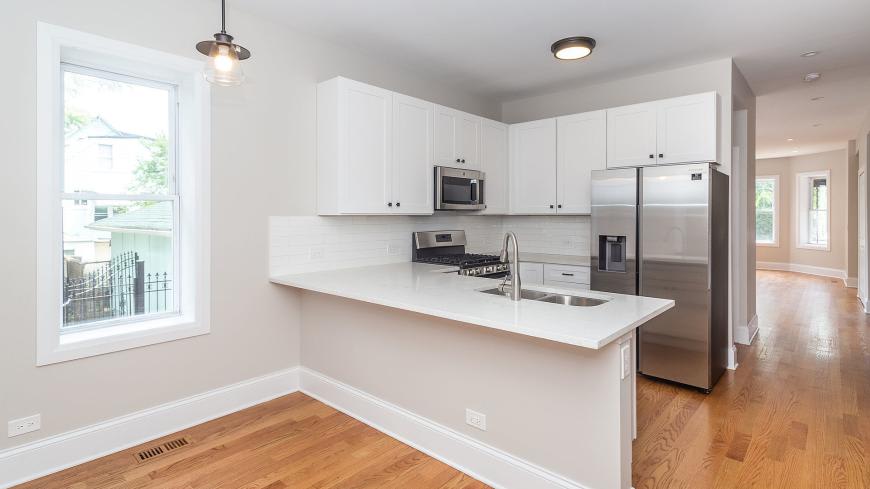1840 North Saint Louis Ave. – photo 5