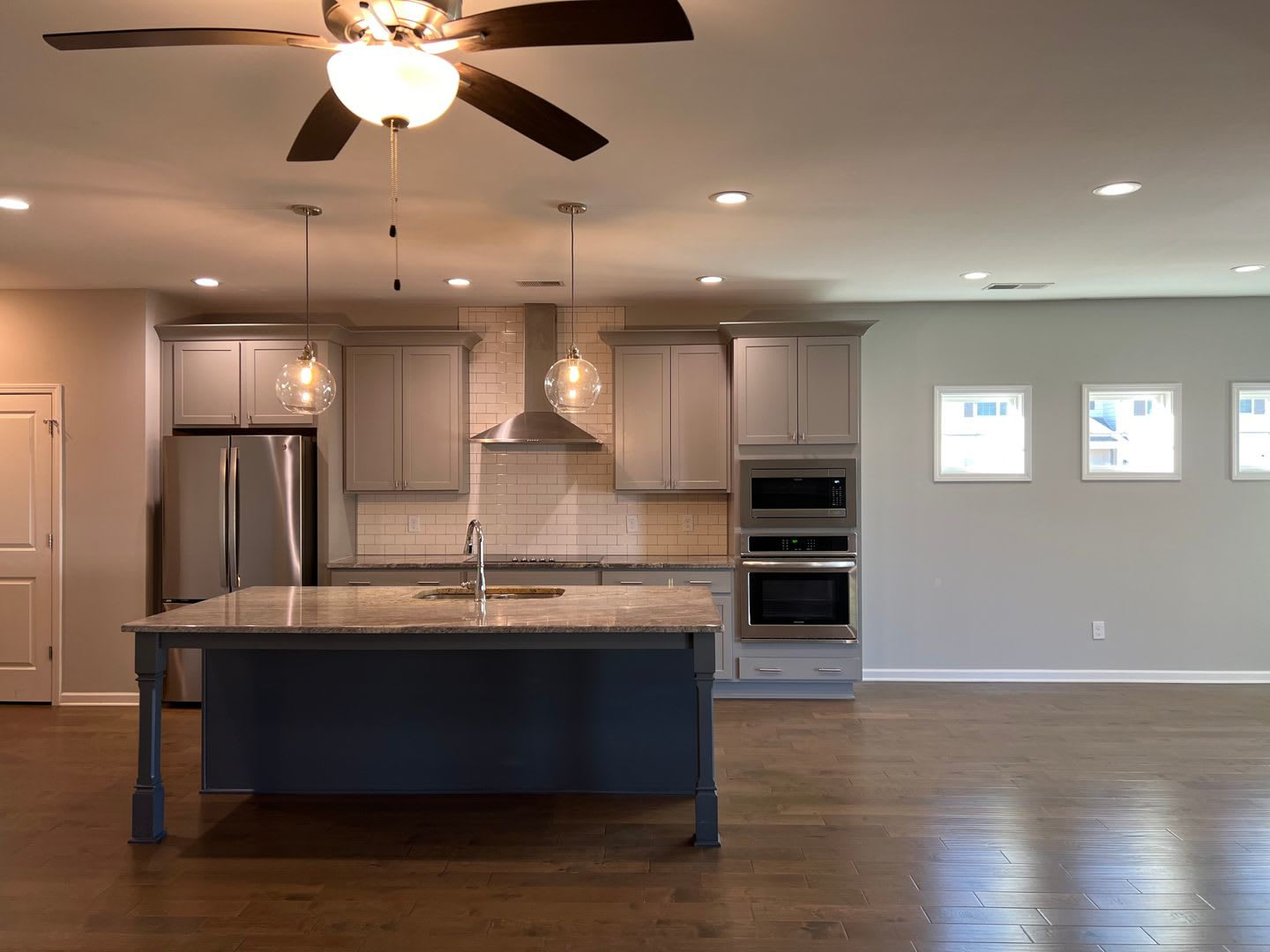 Awesome Home!! – photo 4