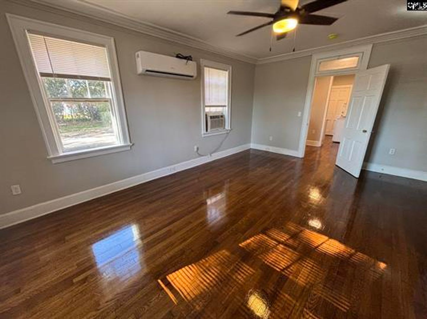 1219 Elwmood Ave – photo 1