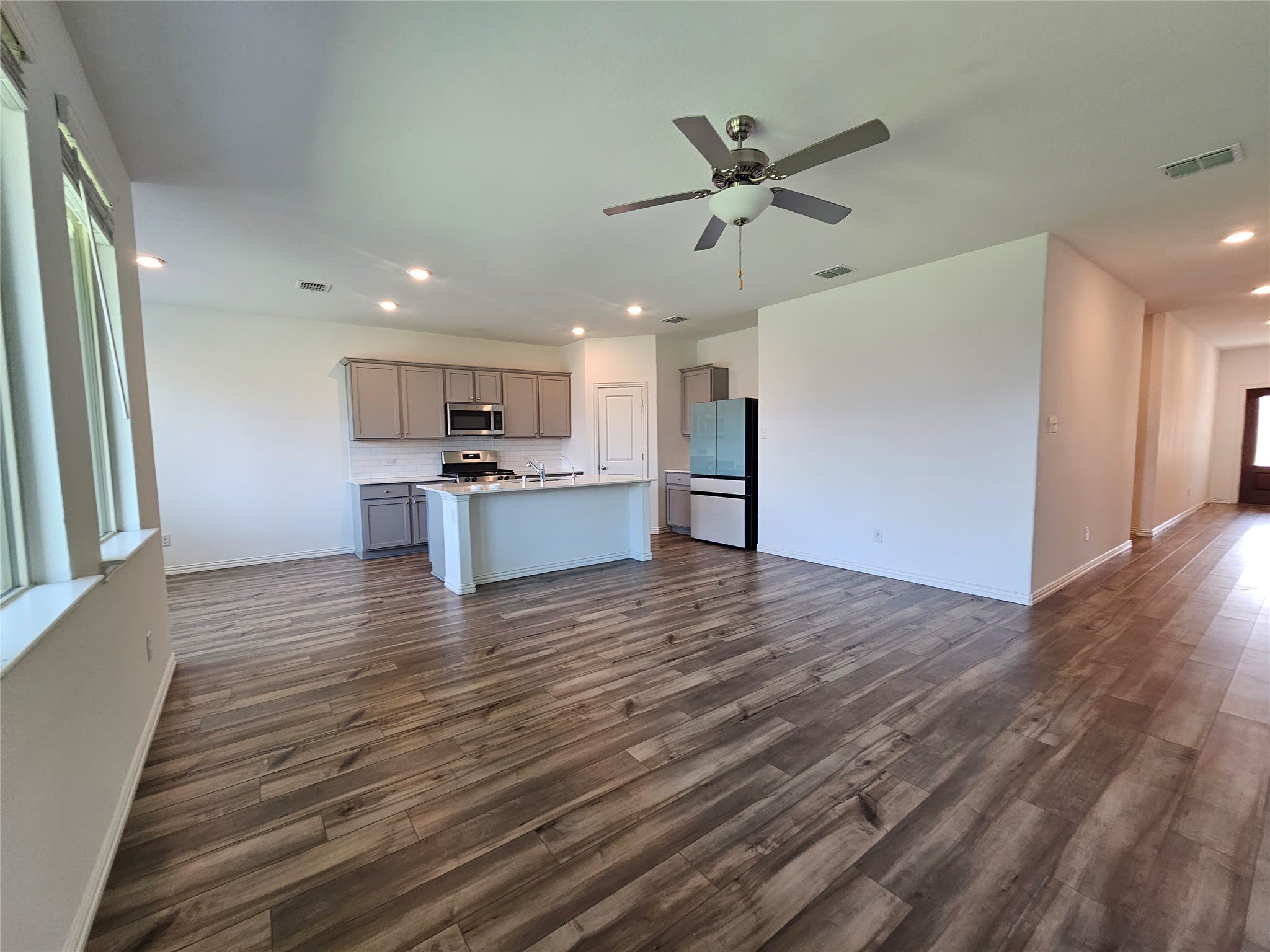1216 Smoketree Lane – photo 4