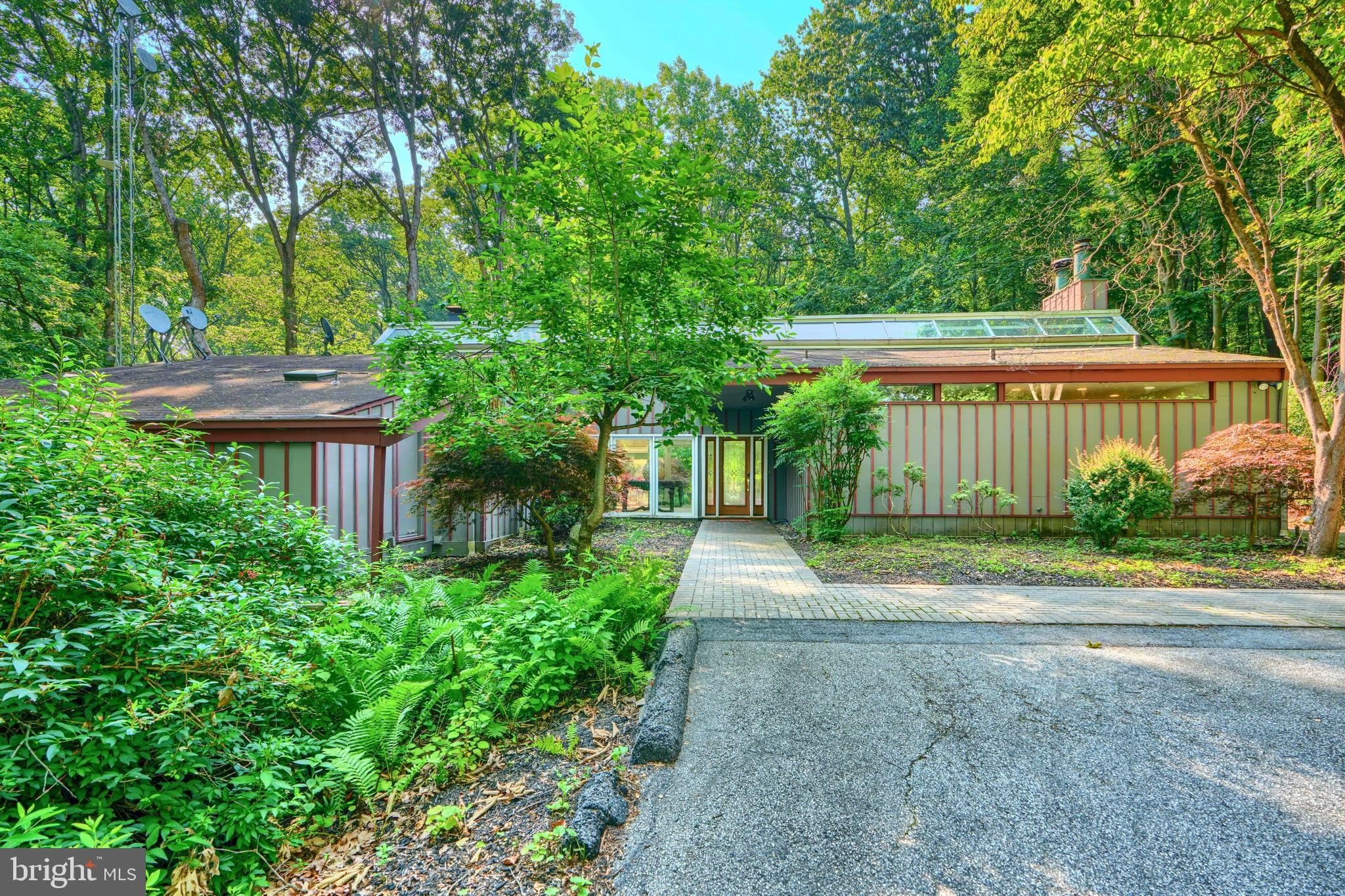 2101 TUFTON Avenue – photo 2