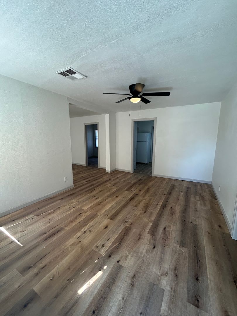 1529 Smith Ave – photo 3