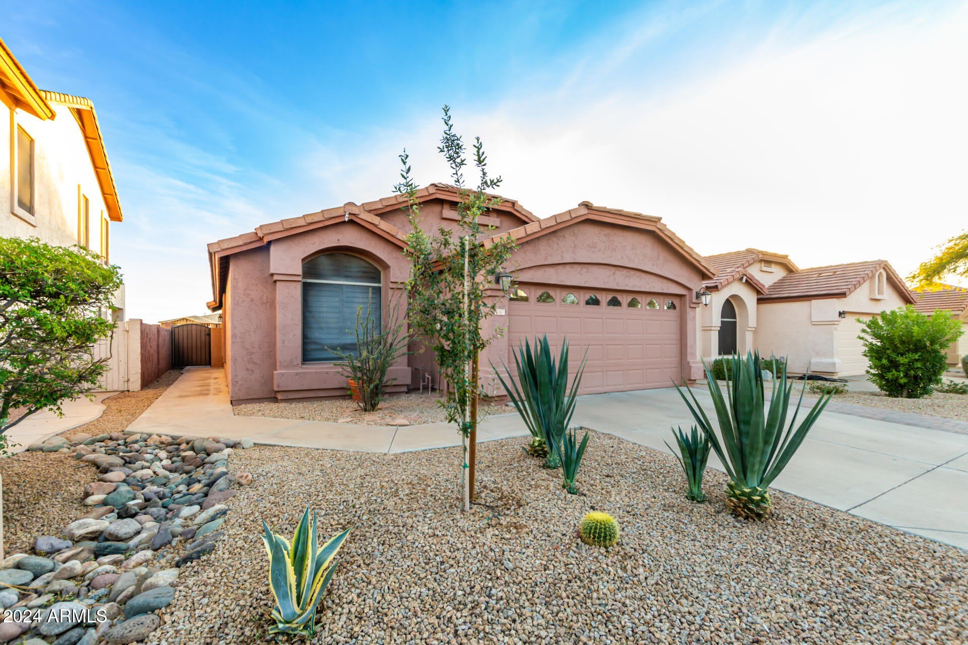 4847 E ABRAHAM Lane – photo 2