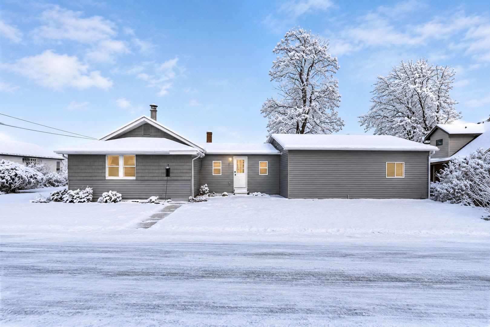 Winter Waterfront Retreat at Indian Lake – photo 2