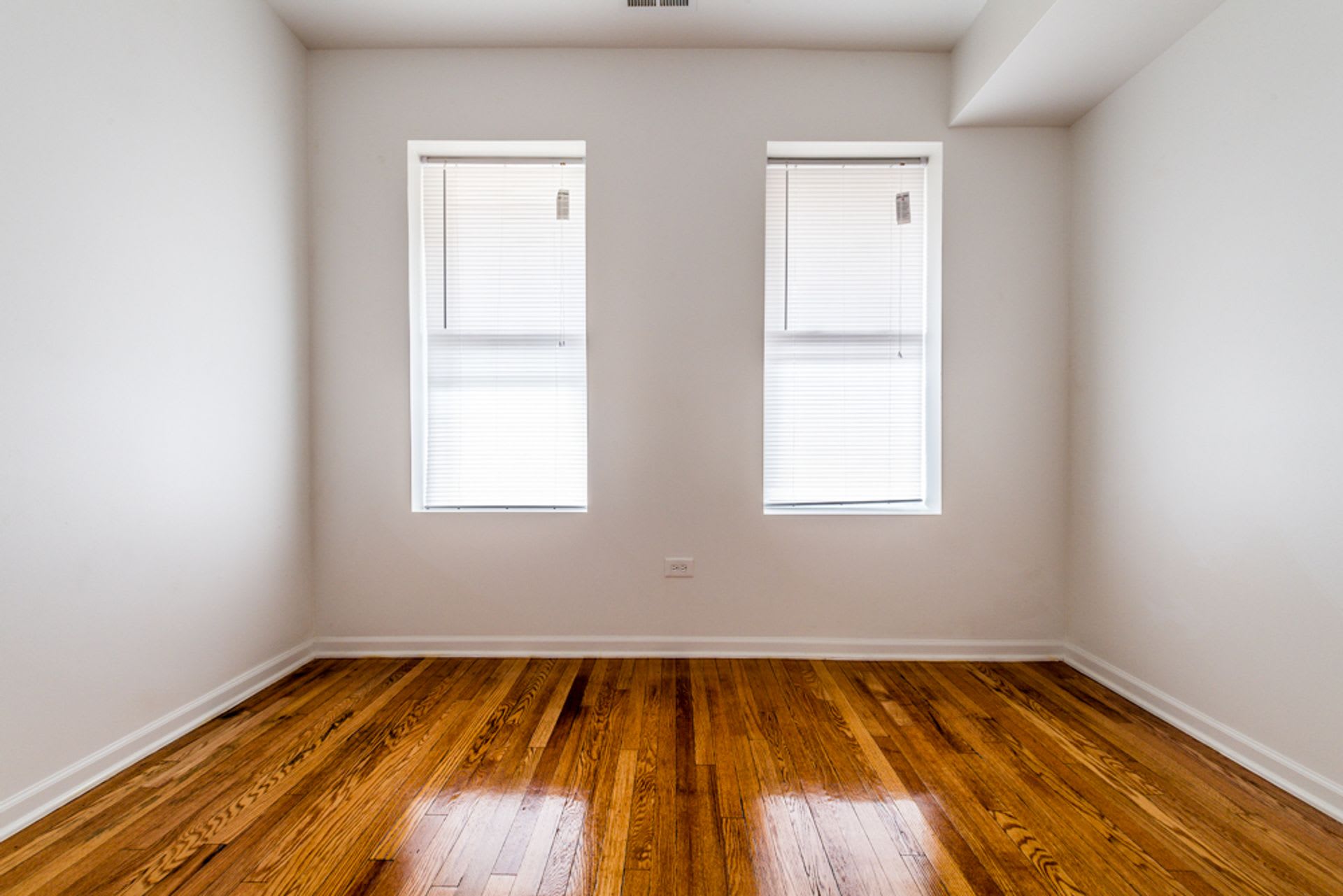 7406 S Perry Ave – photo 3