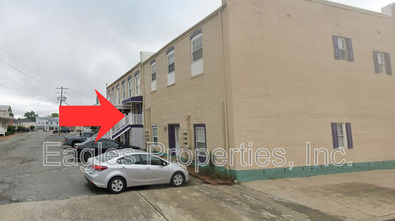 103 N Center – photo 2