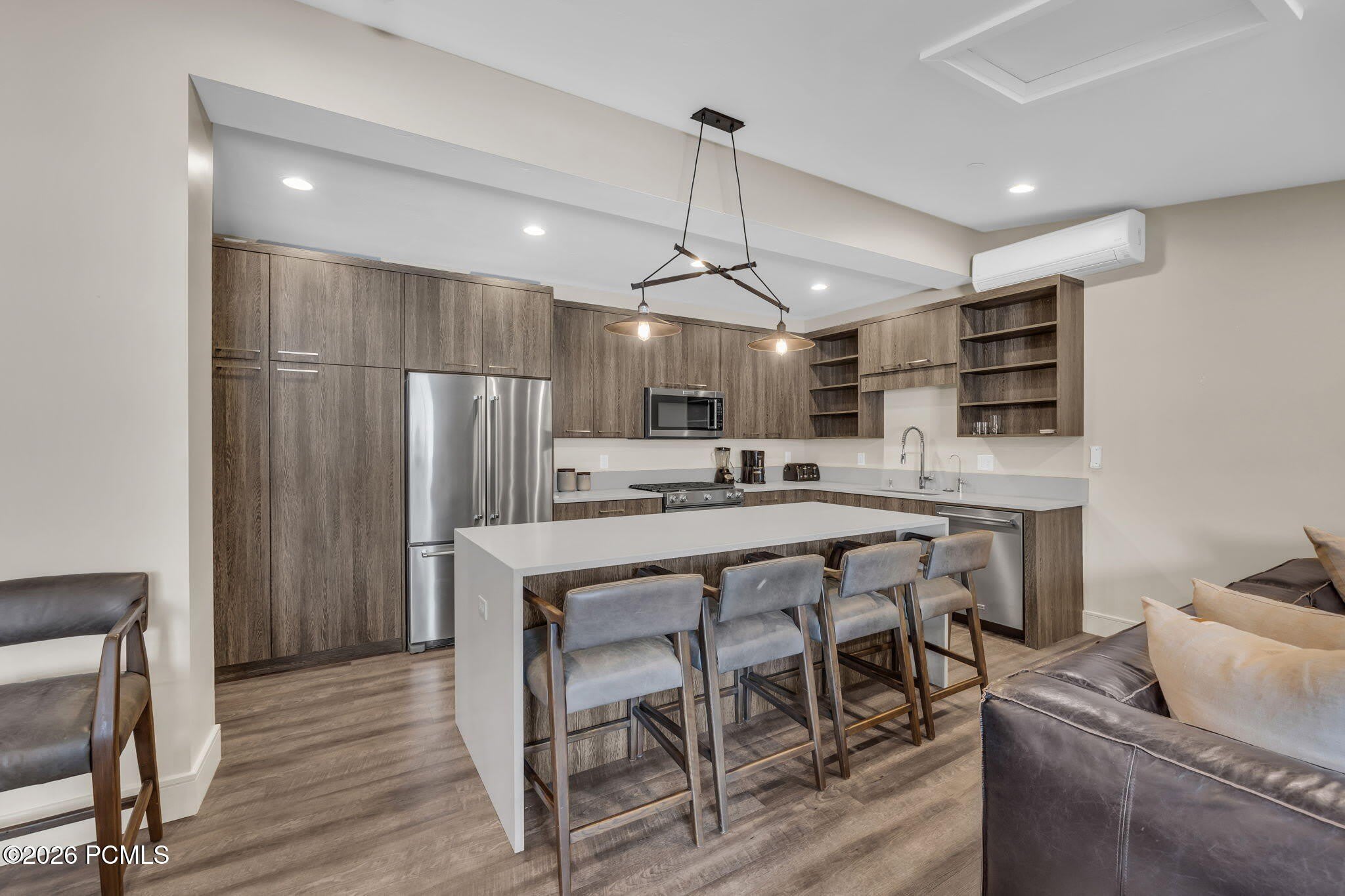 1200 W Lori Lane – photo 4