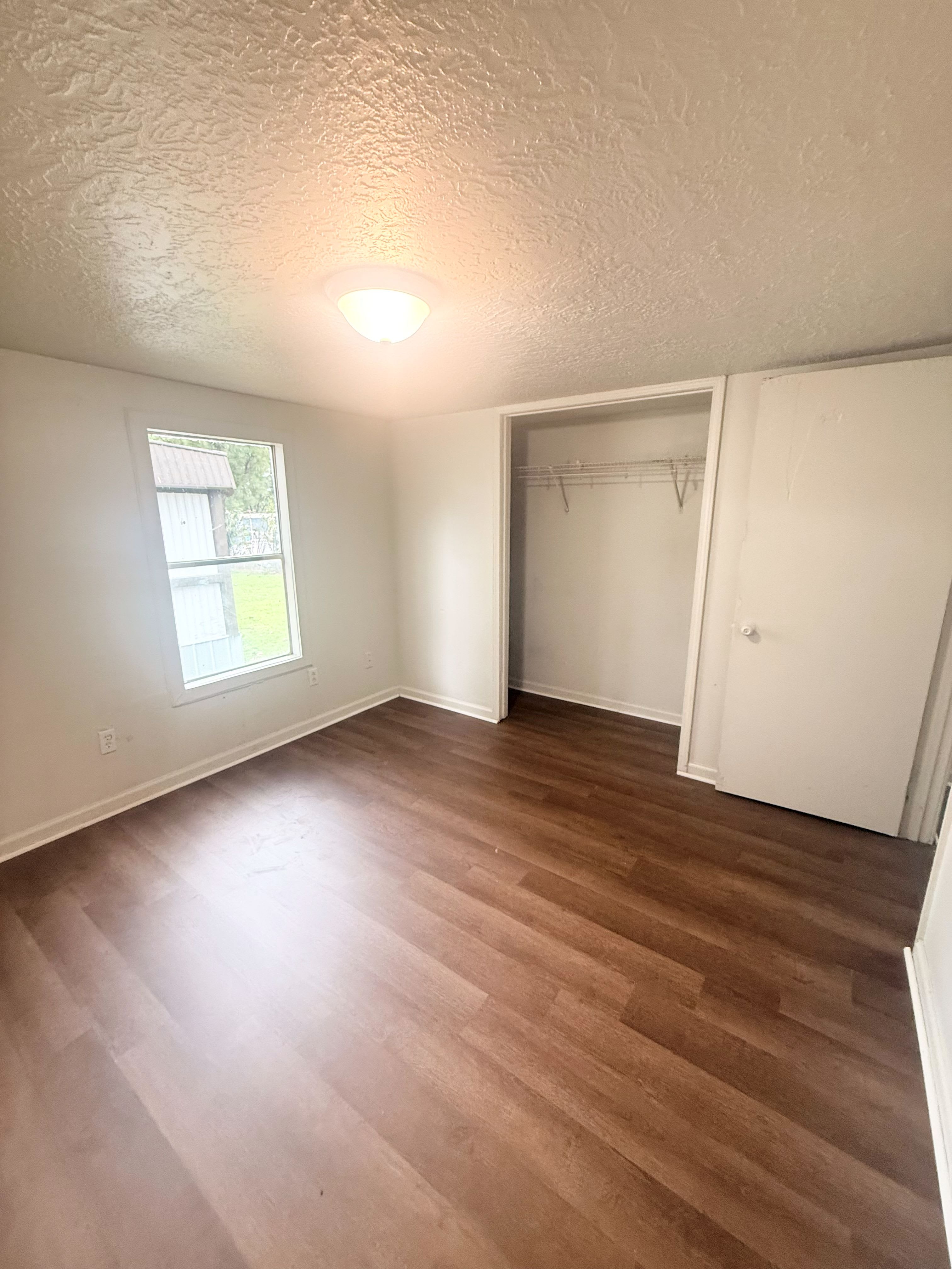 2081 Oakshire Rd – photo 5