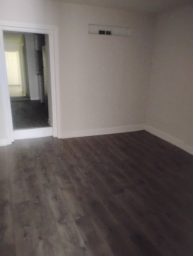 Newly Remodeled Home _ Germantown – photo 3