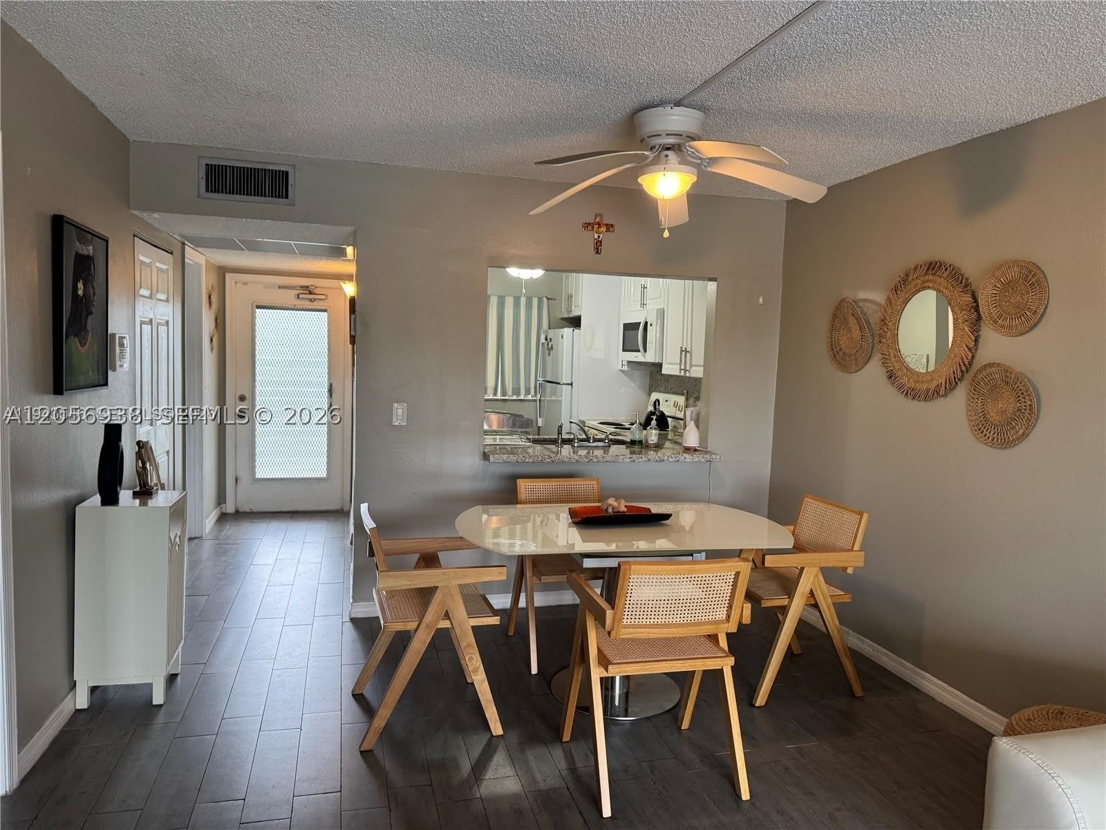 9450 Poinciana Pl – photo 4