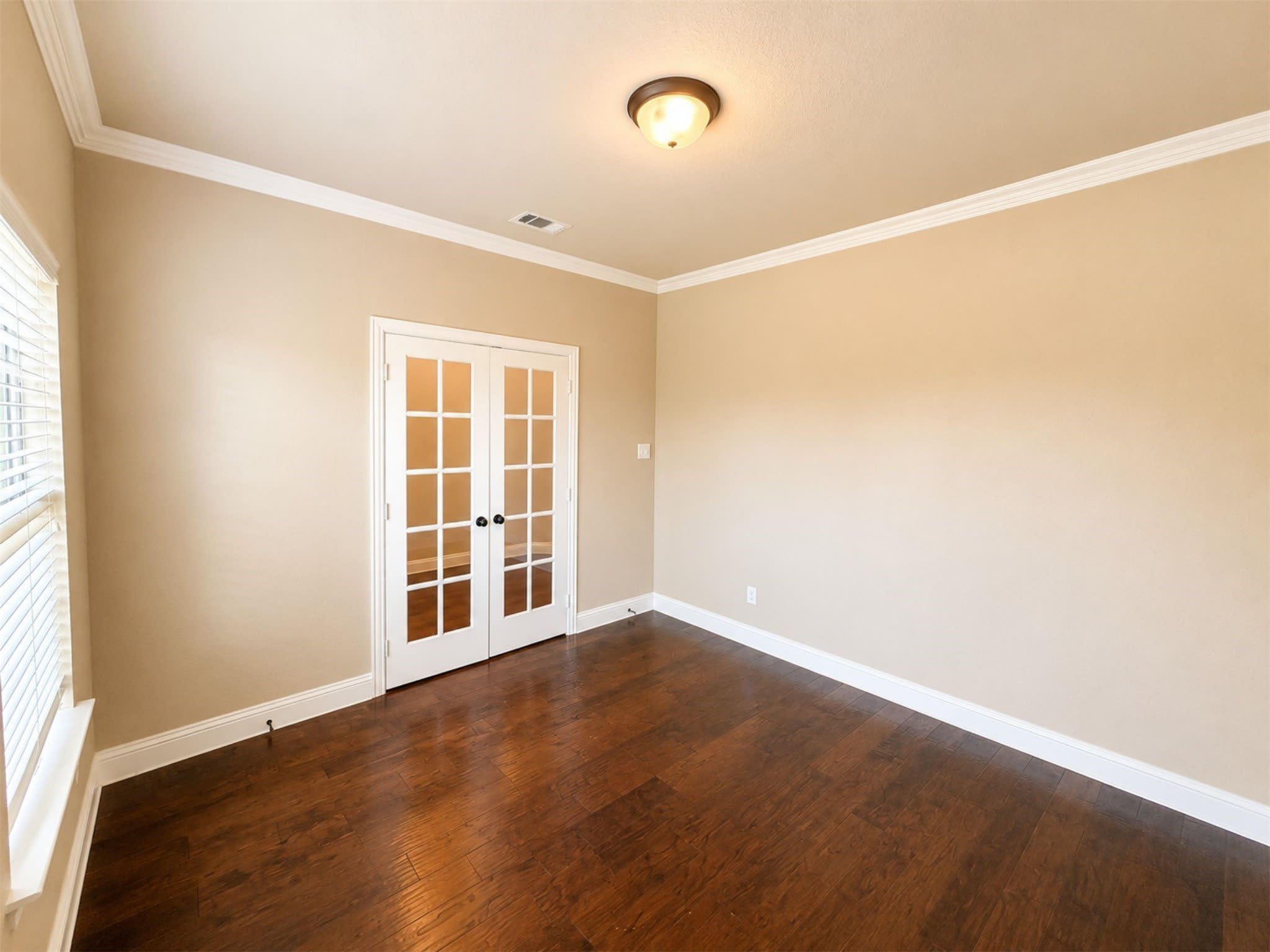 640 Teakwood Drive – photo 5