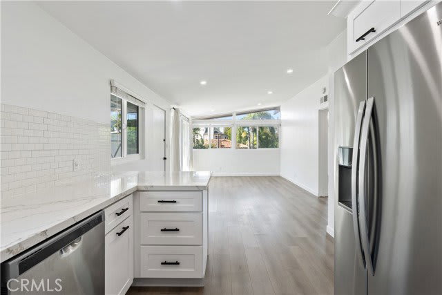 3205 Bayside Drive – photo 4