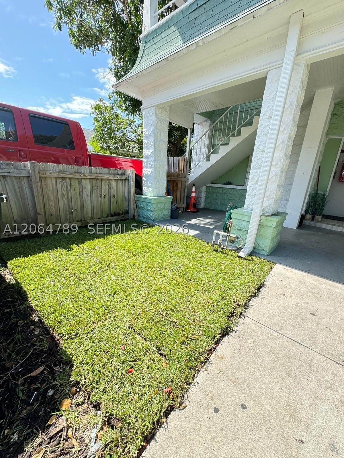 605 S J St – photo 2