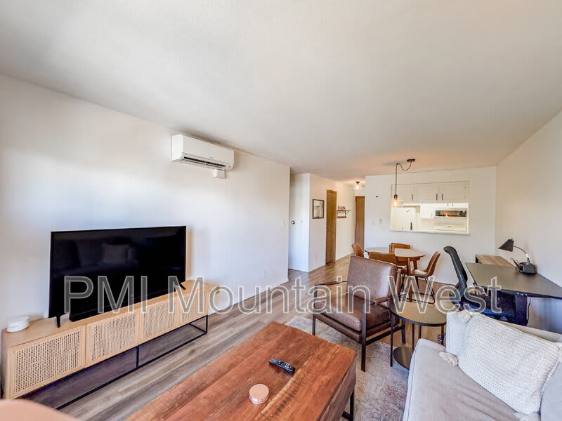 339 E. 600 S. – photo 4