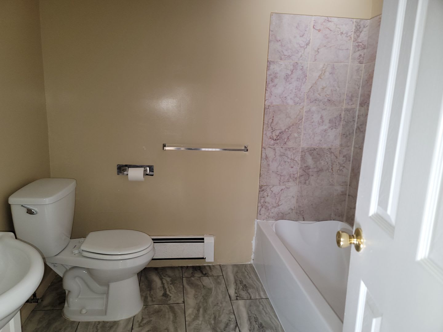 16470 E 9 Mile – photo 5