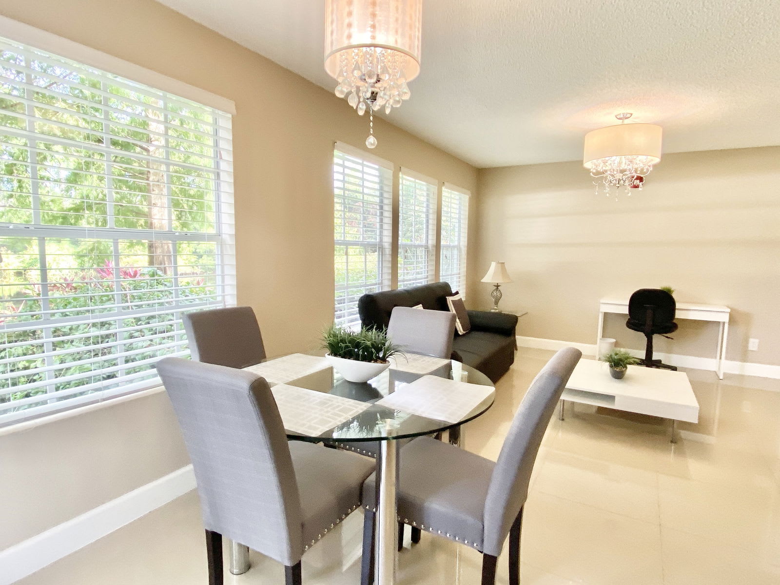11520 Westwood Boulevard – photo 4