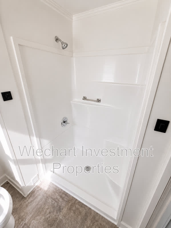 1028 W Wayne St – photo 3