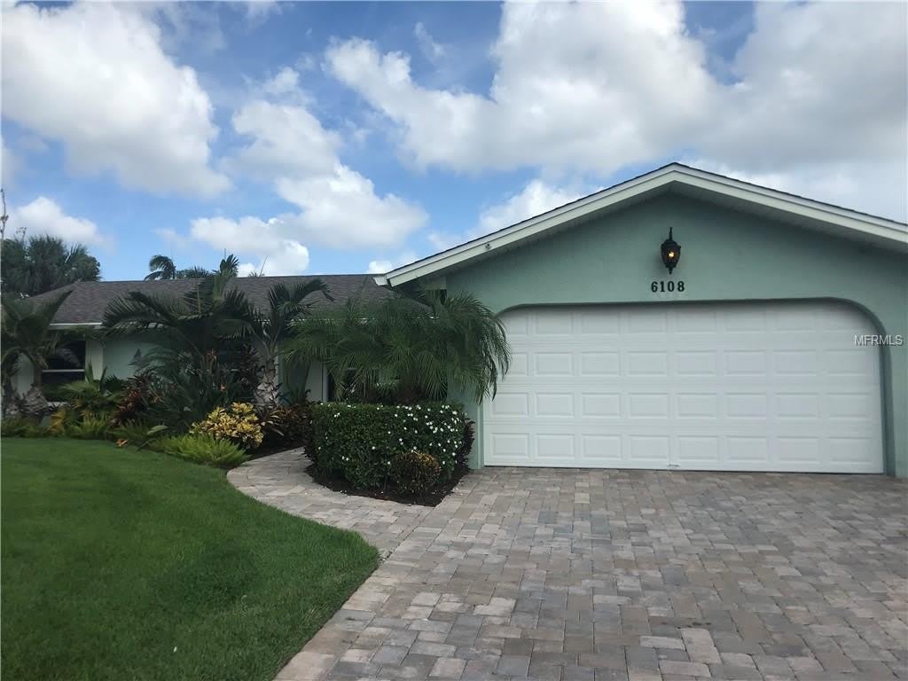6108 10Th Avenue W – photo 1