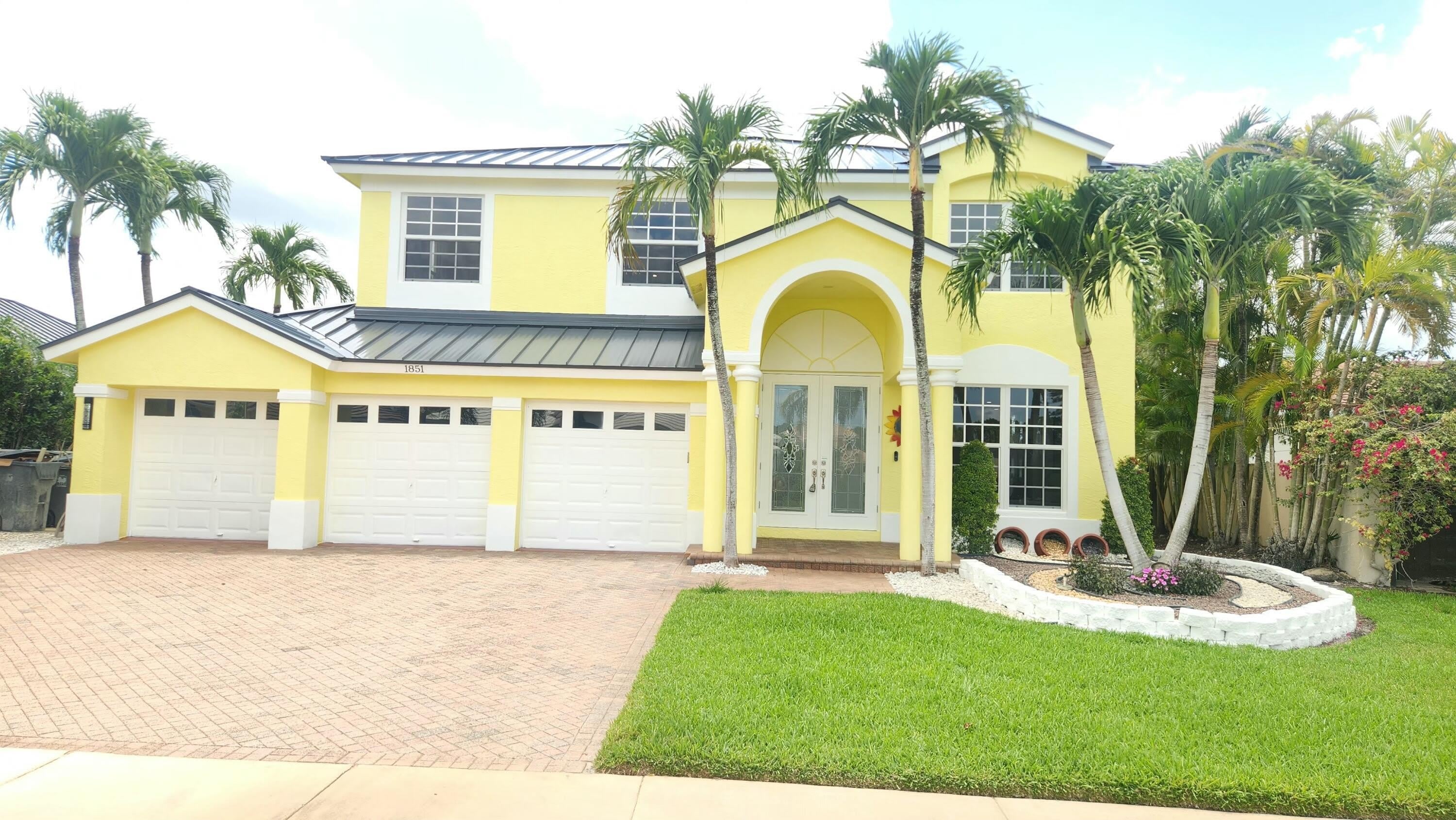 1851 Corsica Drive – photo 1