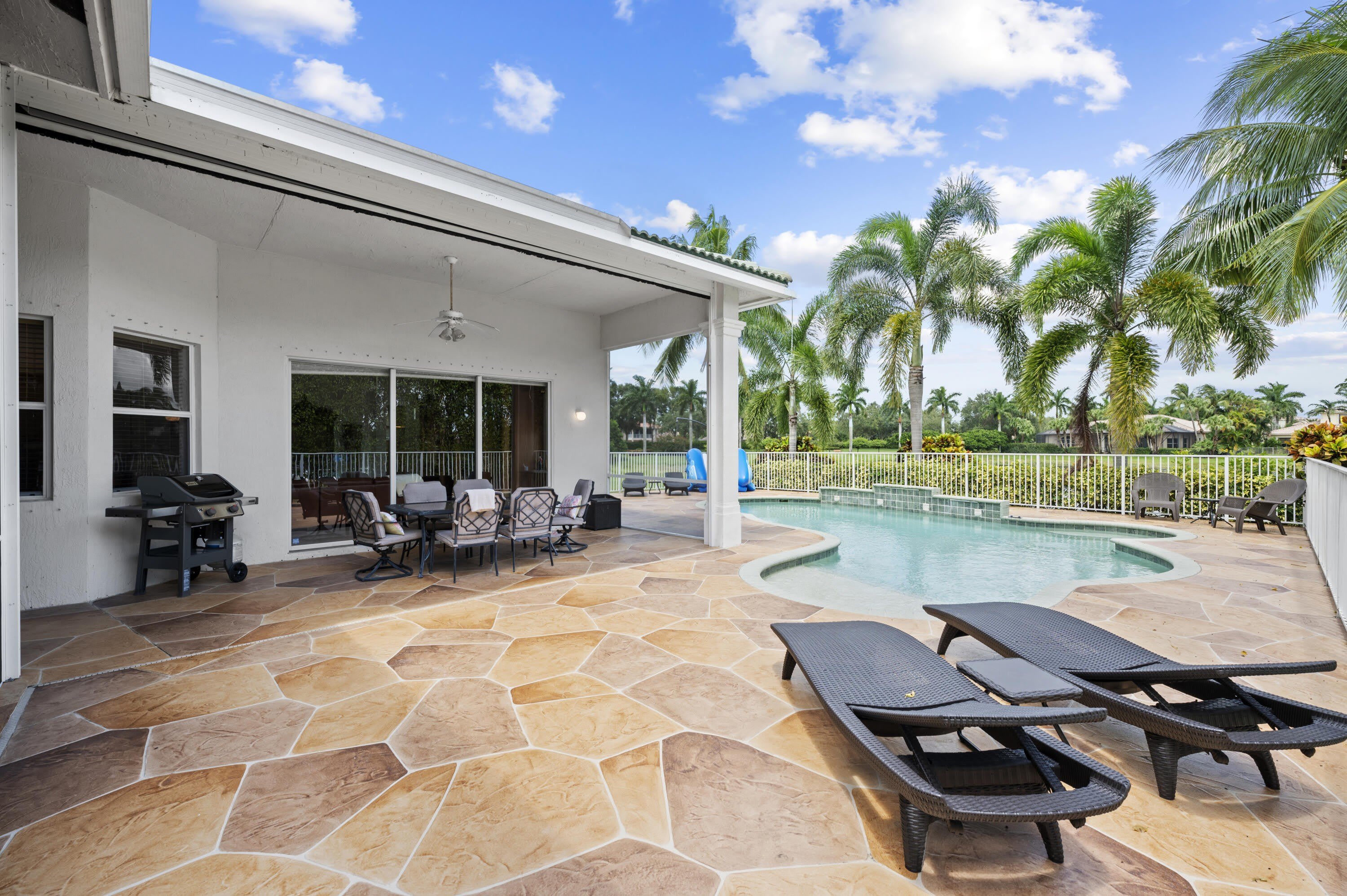 11727 PARADISE COVE Lane – photo 3