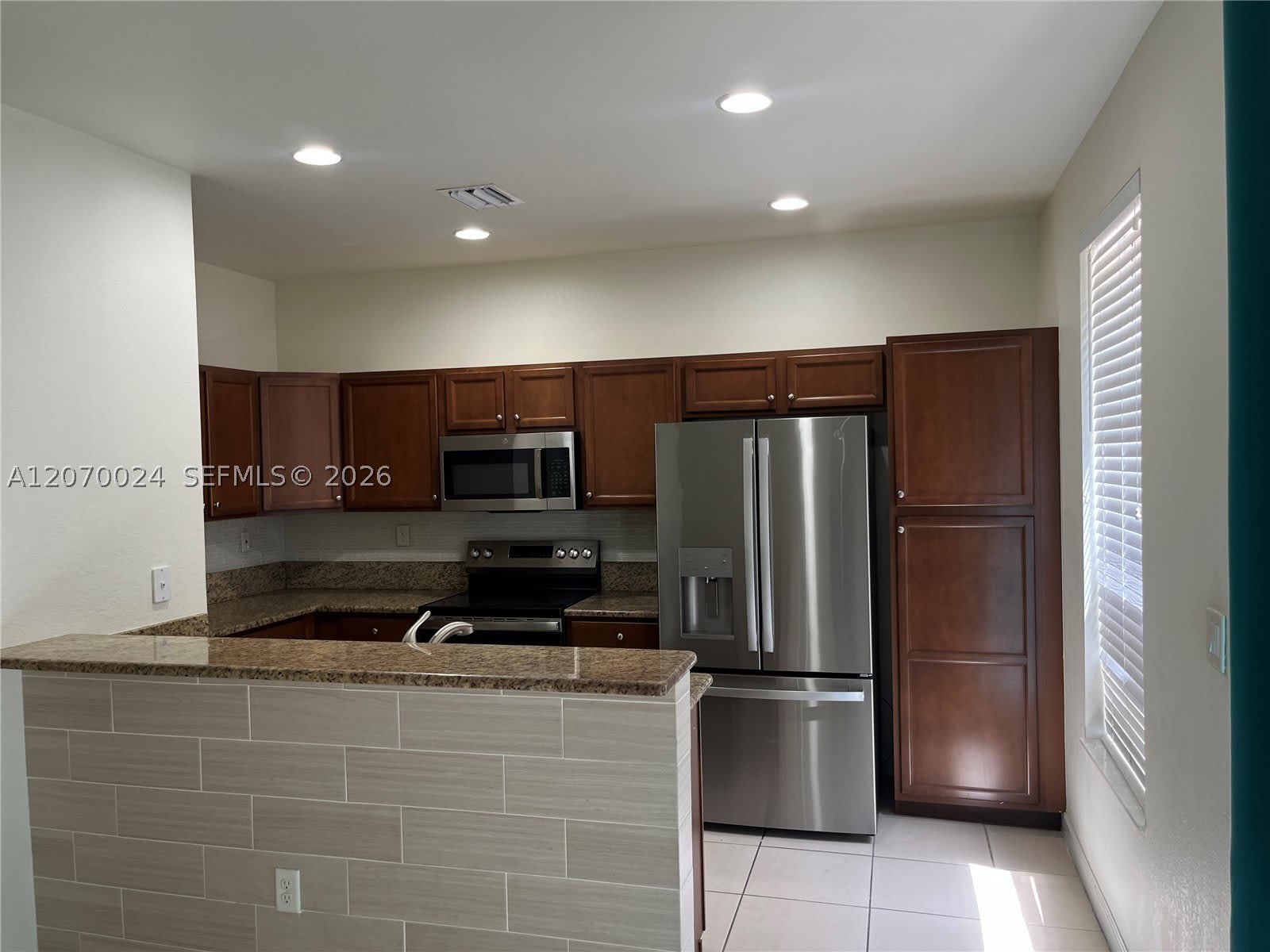9362 SW 171st Ave – photo 3
