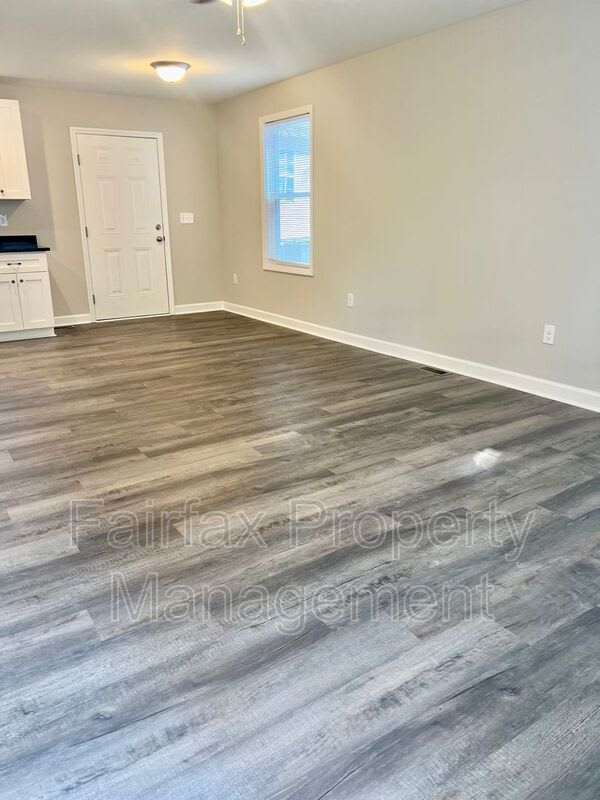 721 Liberty Street – photo 4