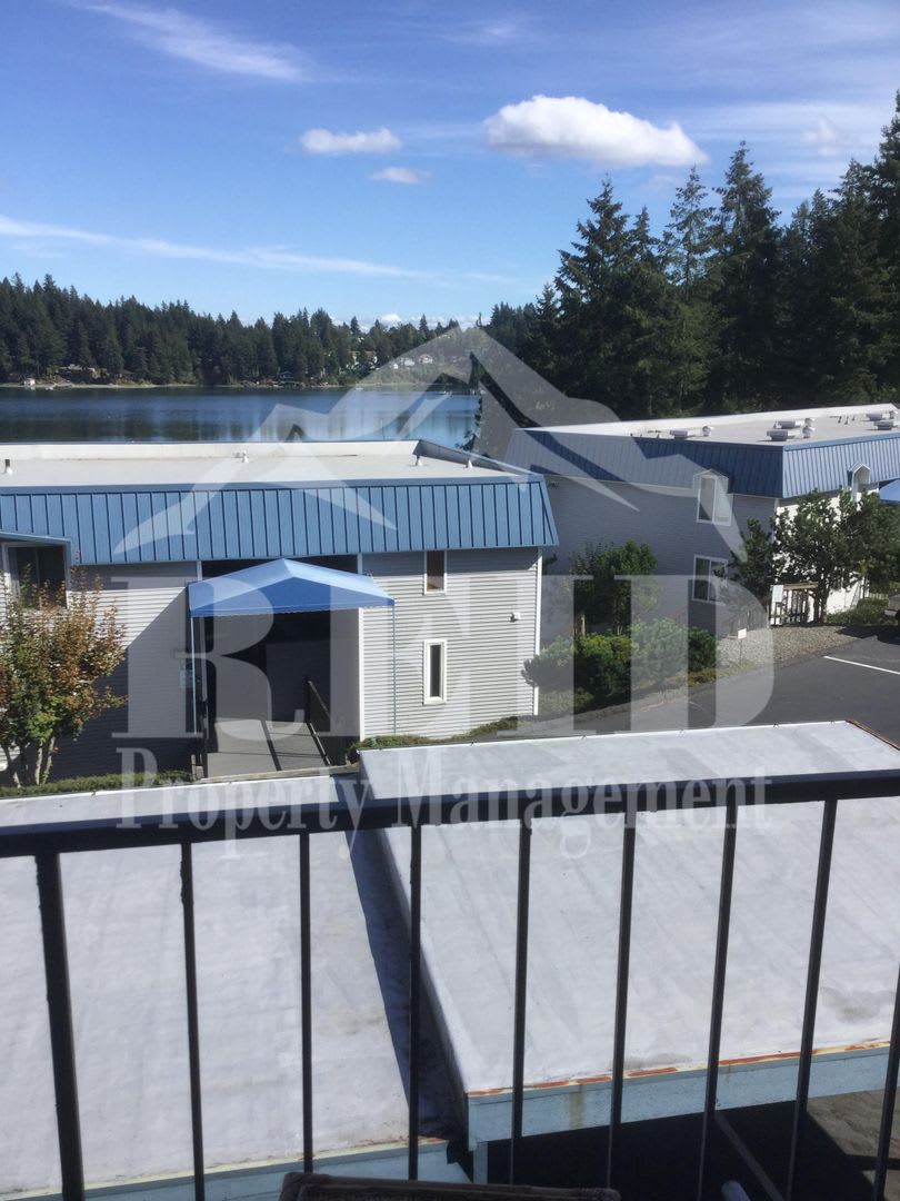 2 Bedroom Condo With A View – photo 1