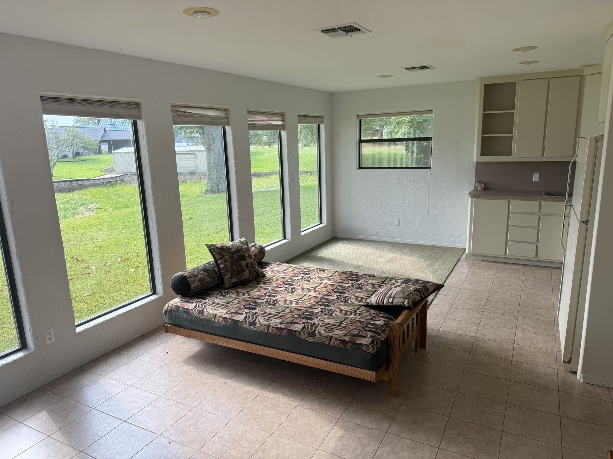 2517 Wildwood Way – photo 2