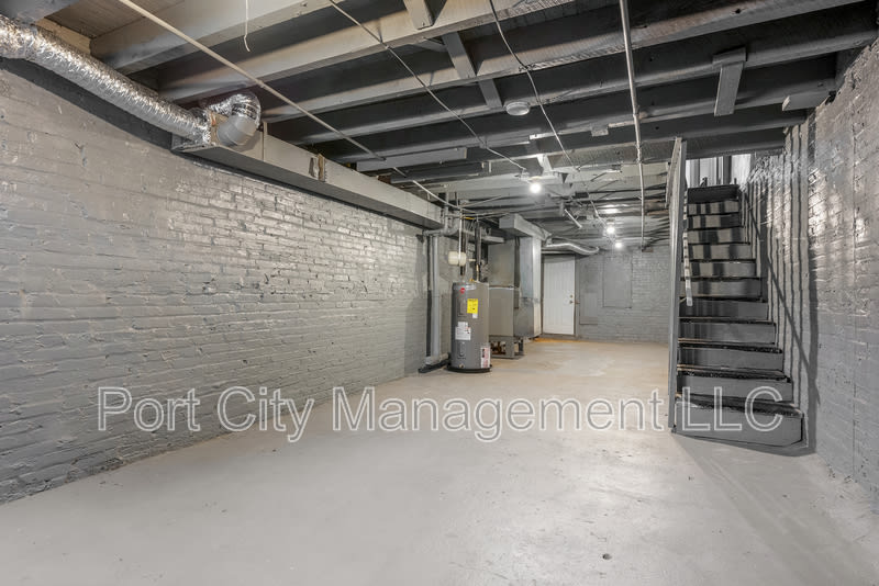 1334 North Luzerne Avenue – photo 5