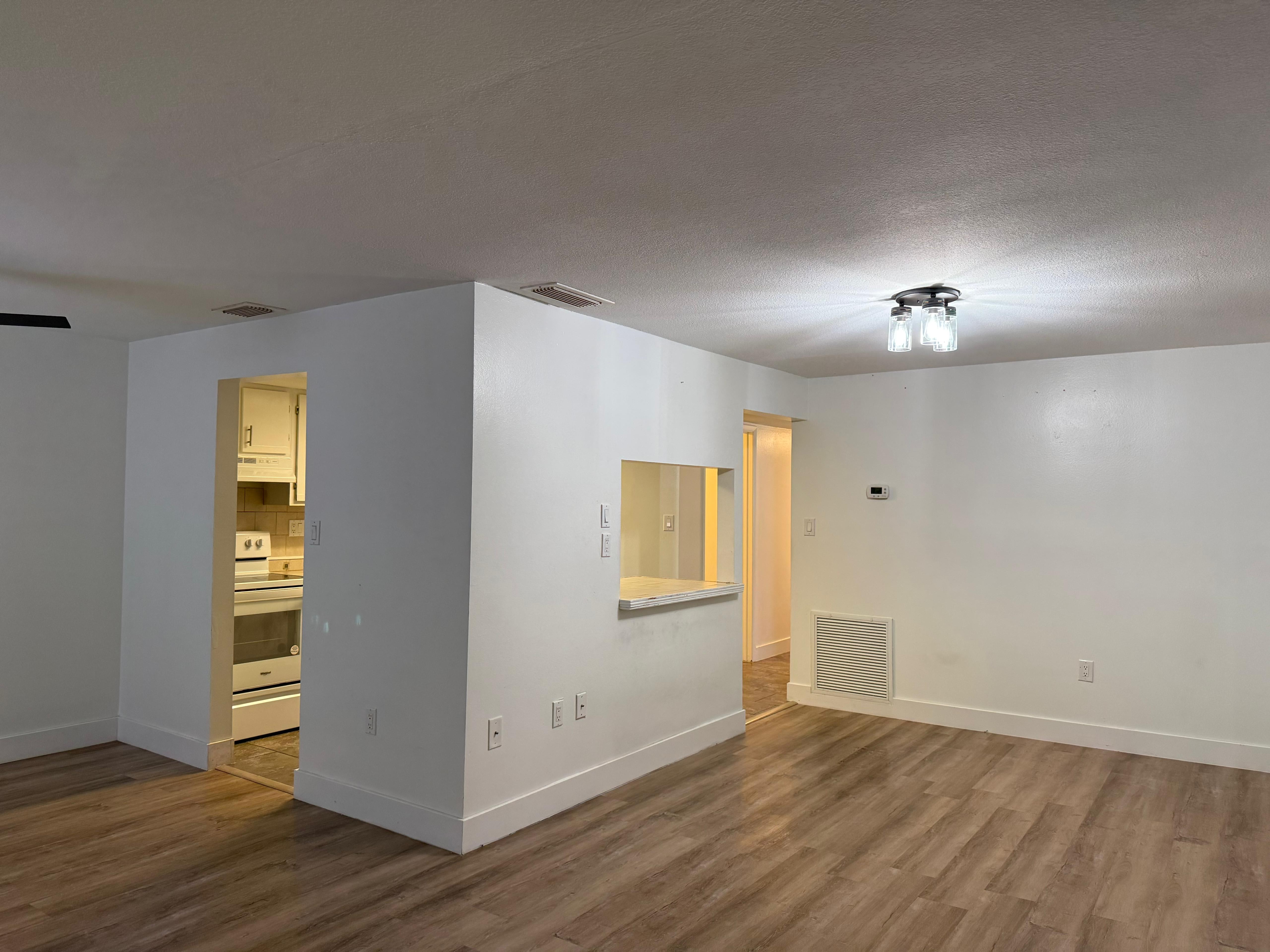 22291 Westchester Blvd – photo 3