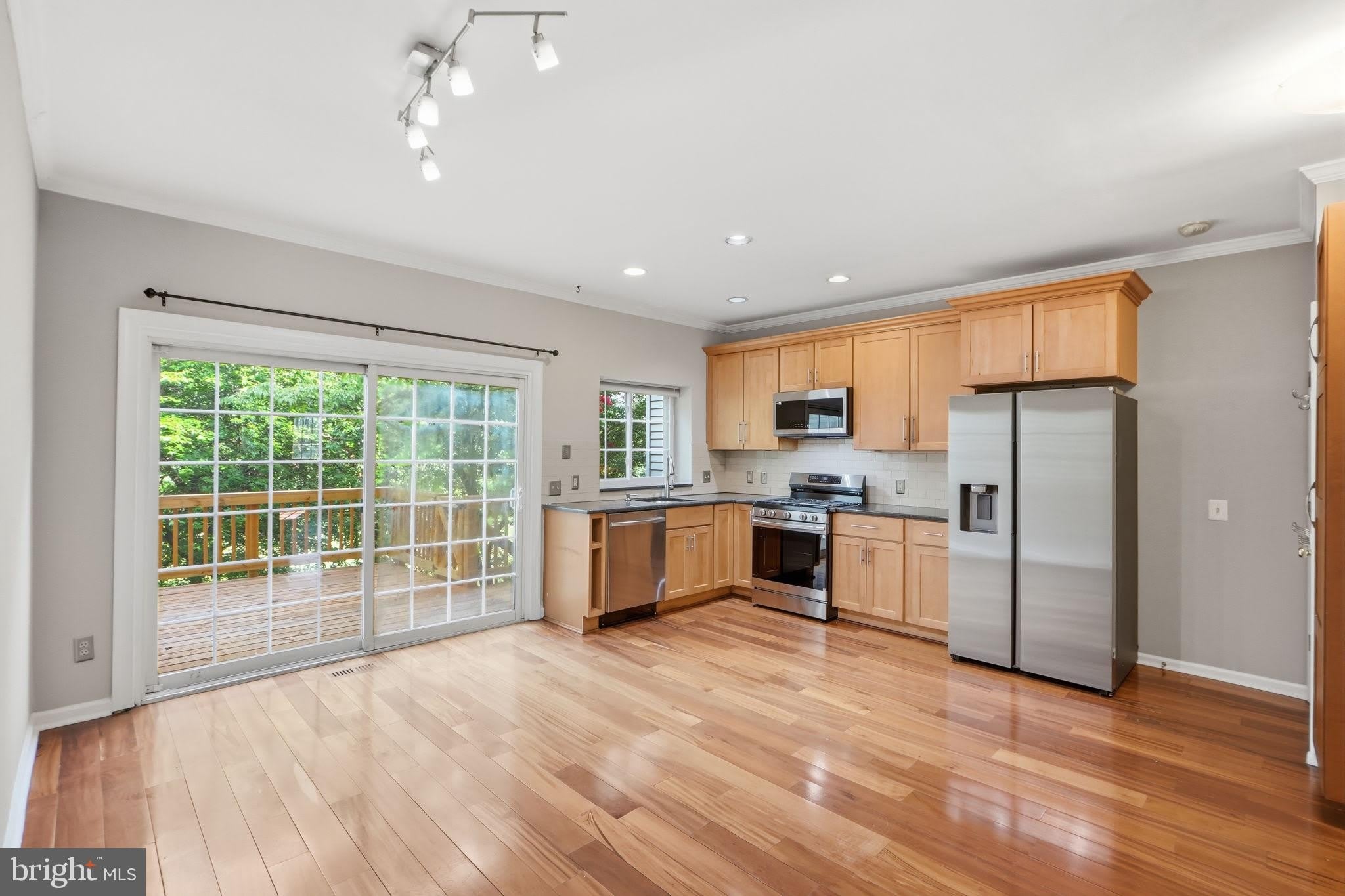12109 WEDGEWAY Court – photo 2