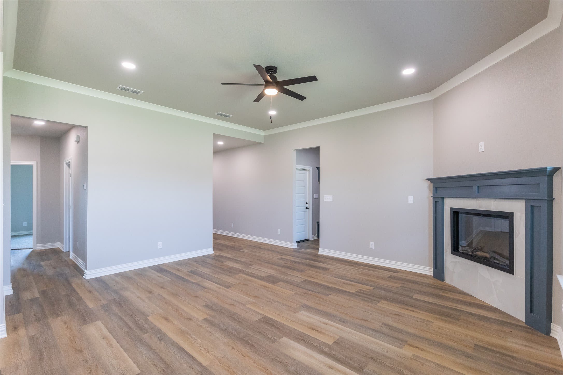 7701 Sawdust Trail – photo 2