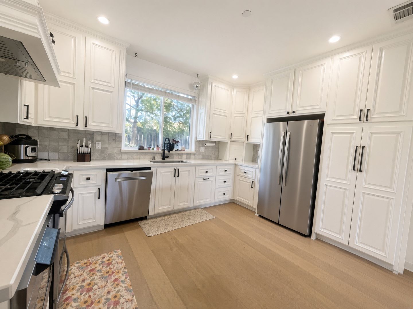 Gated Nipomo 3-Bedroom Home with 3 Baths & 1-Car Garage – photo 3