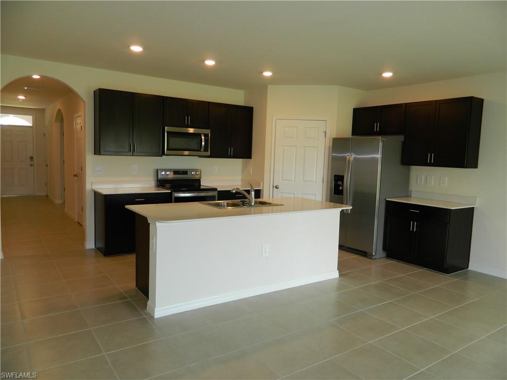 25118 Doredo Drive – photo 2