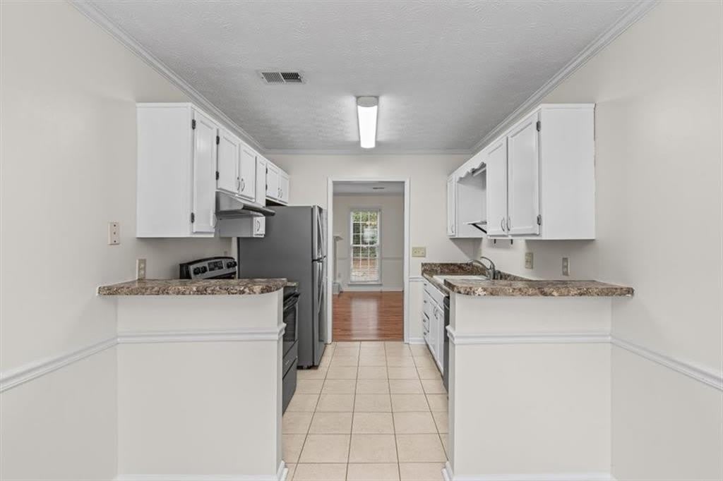 2927 Governors Court – photo 5