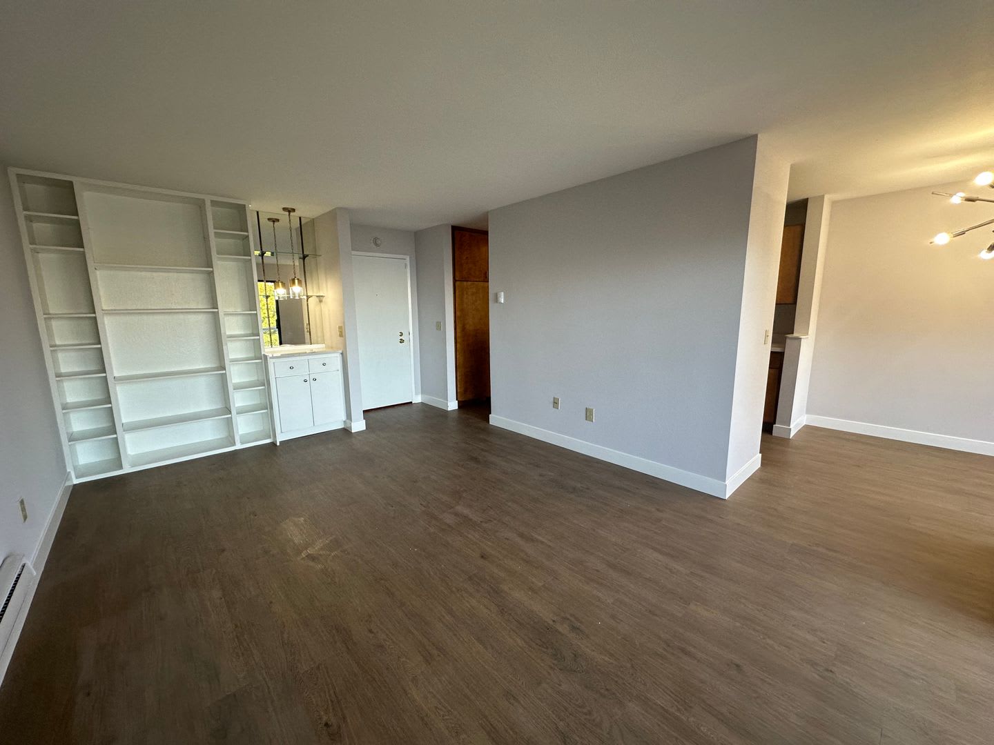 750 Off First Months Rent Two Bedroom Condo Available In Emeryville In Watergate Complex All Brand New – photo 3