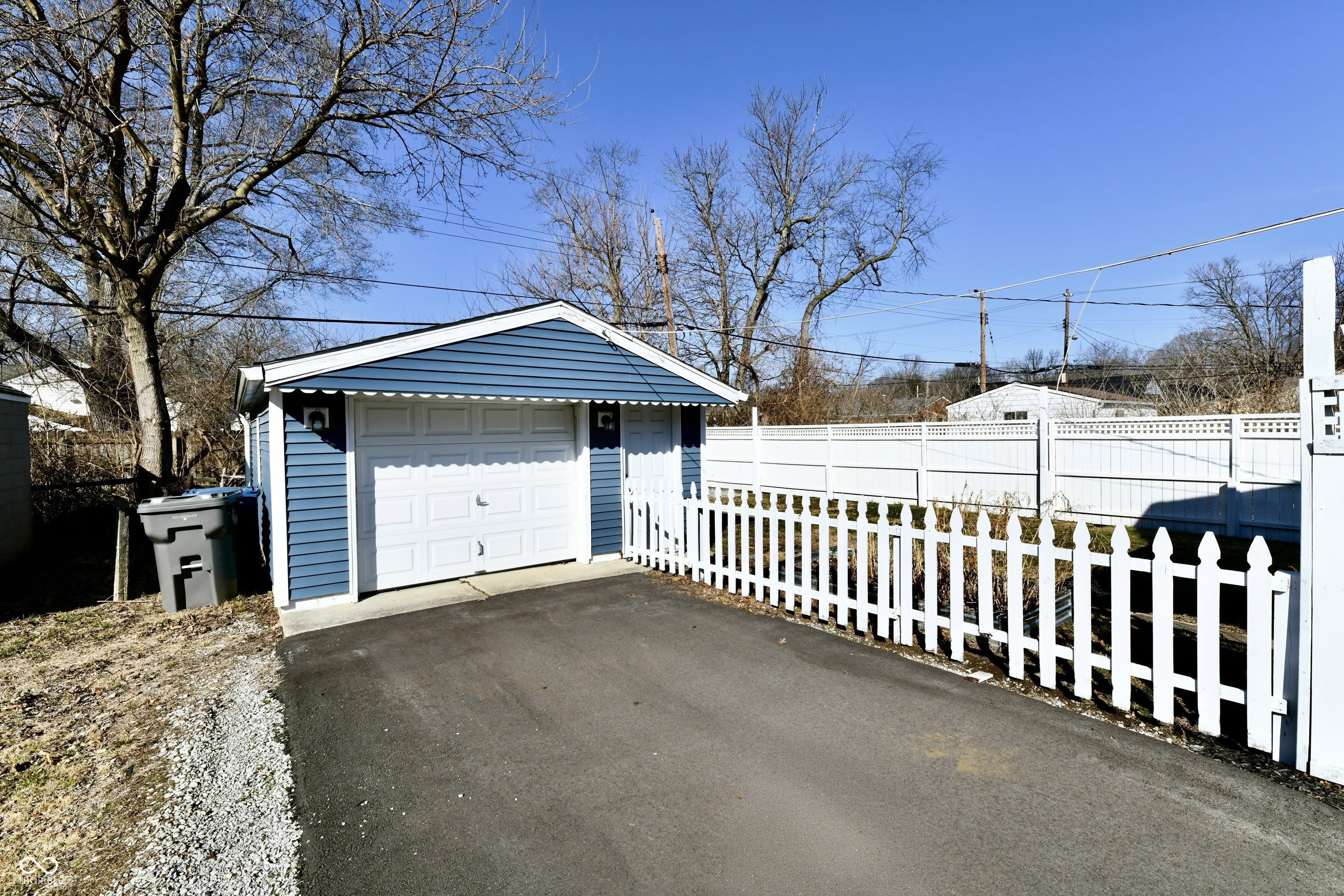 6186 Evanston Avenue – photo 5