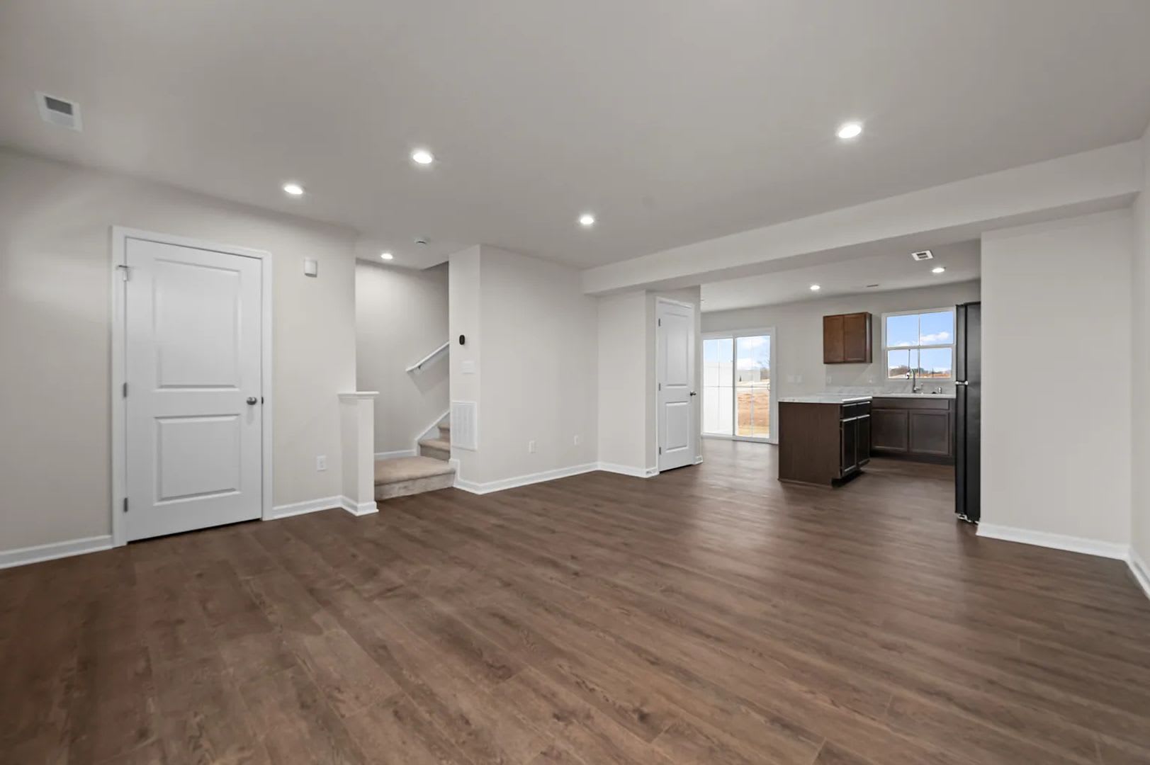 1018 Cambria Lane – photo 2