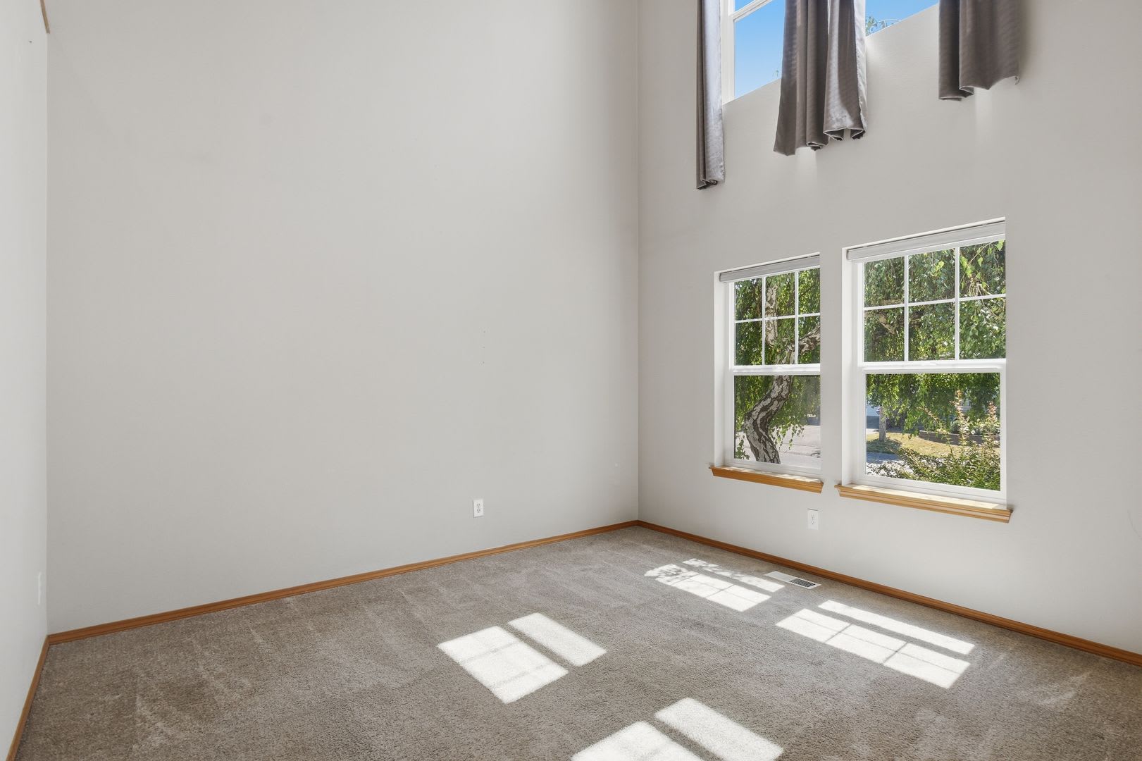3Bd 2 5Ba Everett Home – photo 2