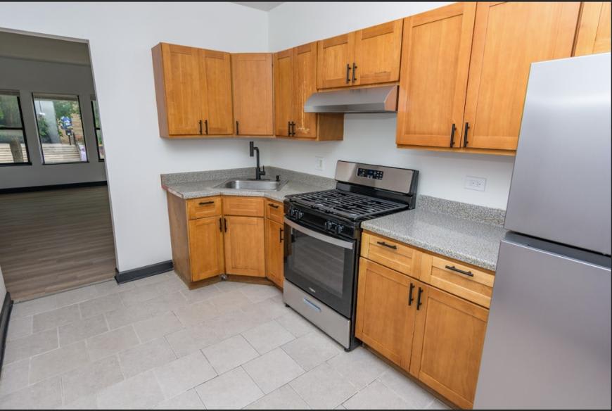 5629 West Washington Blvd – photo 3