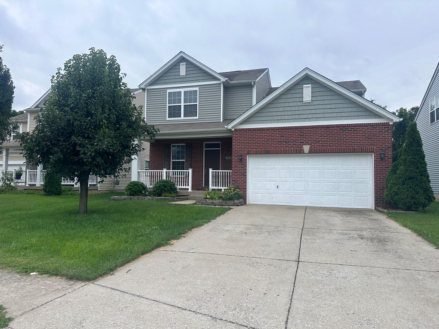 Bannon Crossings 3 bed, 2.5 half bath house with basement – photo 2
