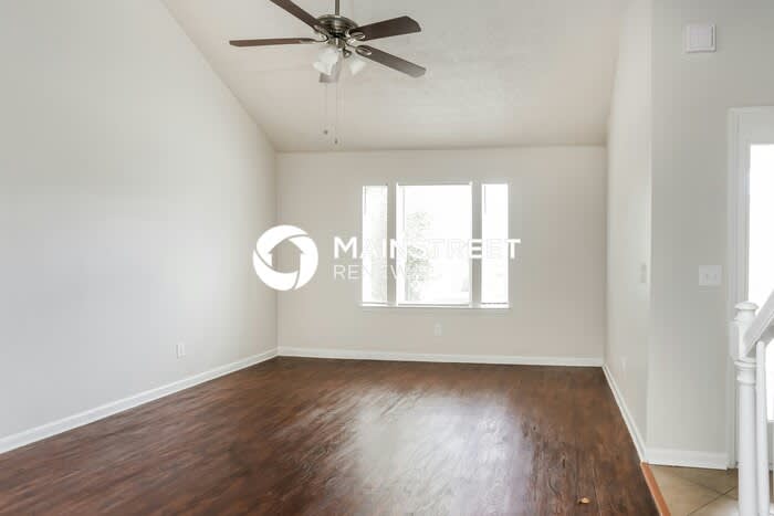 1724 Laurel Creek Circle – photo 2