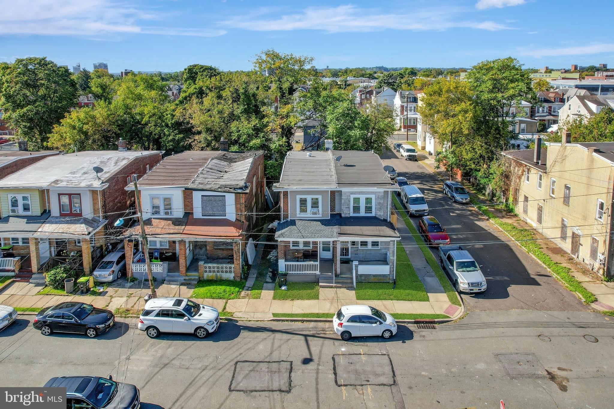 24 NEW TRENT Street – photo 3
