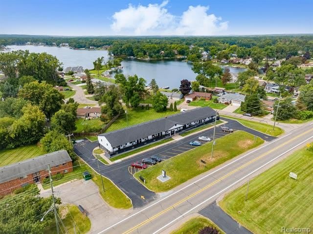 2475 S COMMERCE Road – photo 4