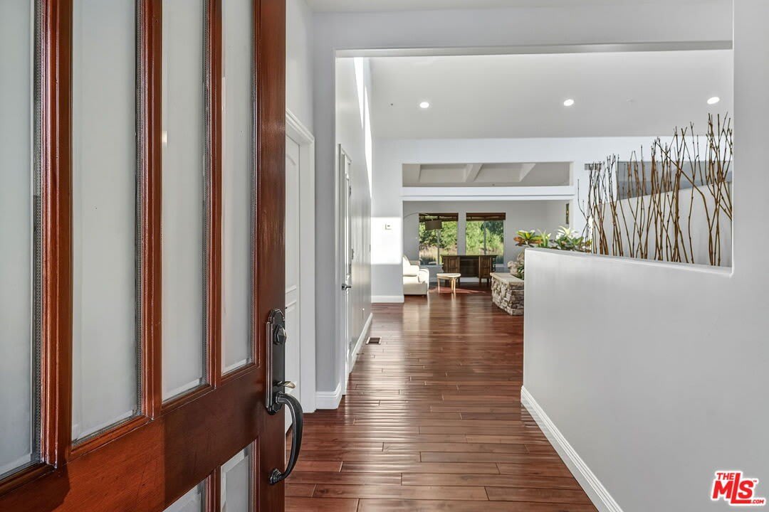3699 Kanan Rd – photo 3